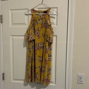Francesca's Collections Yellow Floral Mini Dress